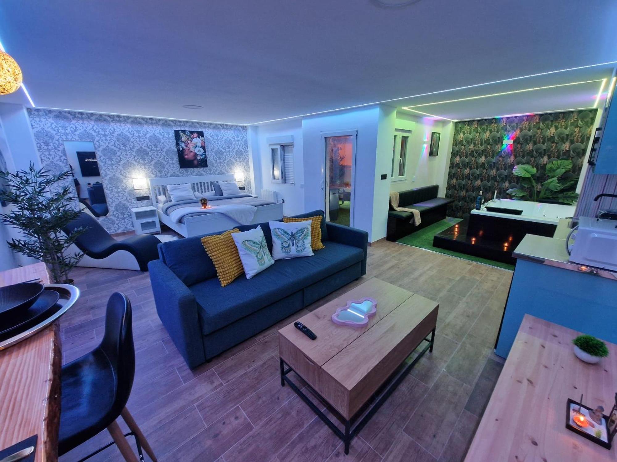Con Jacuzzi Y Terraza Junto Al Centro Apartment Prado Del Rey