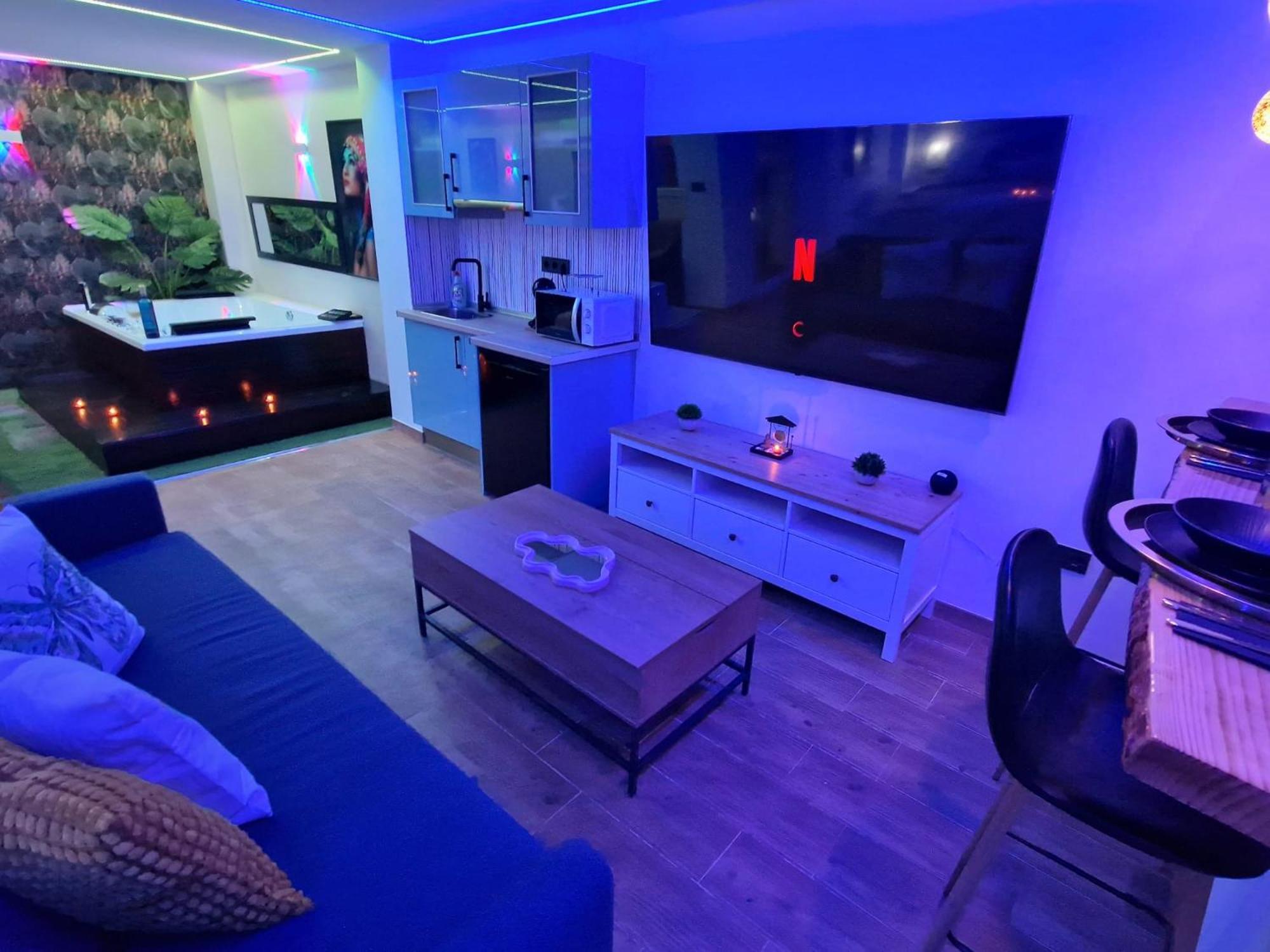 Con Jacuzzi Y Terraza Junto Al Centro Apartment